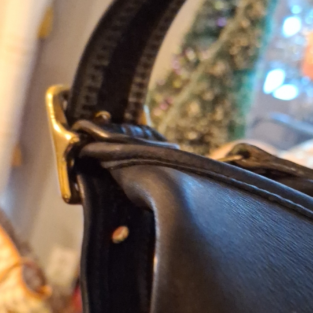 Vintage Coach Black Leather Hobo Bag - Picture 17 of 17